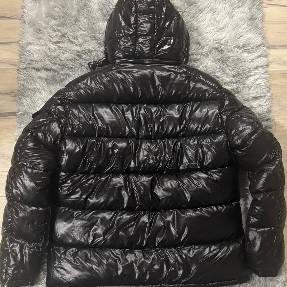 Moncler Puffer Jacket - Picture 3 of 3